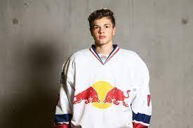 John-Jason(J.j.) Peterka Eltern