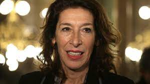 Adele Neuhauser Biografie Adele Neuhauser Biografie