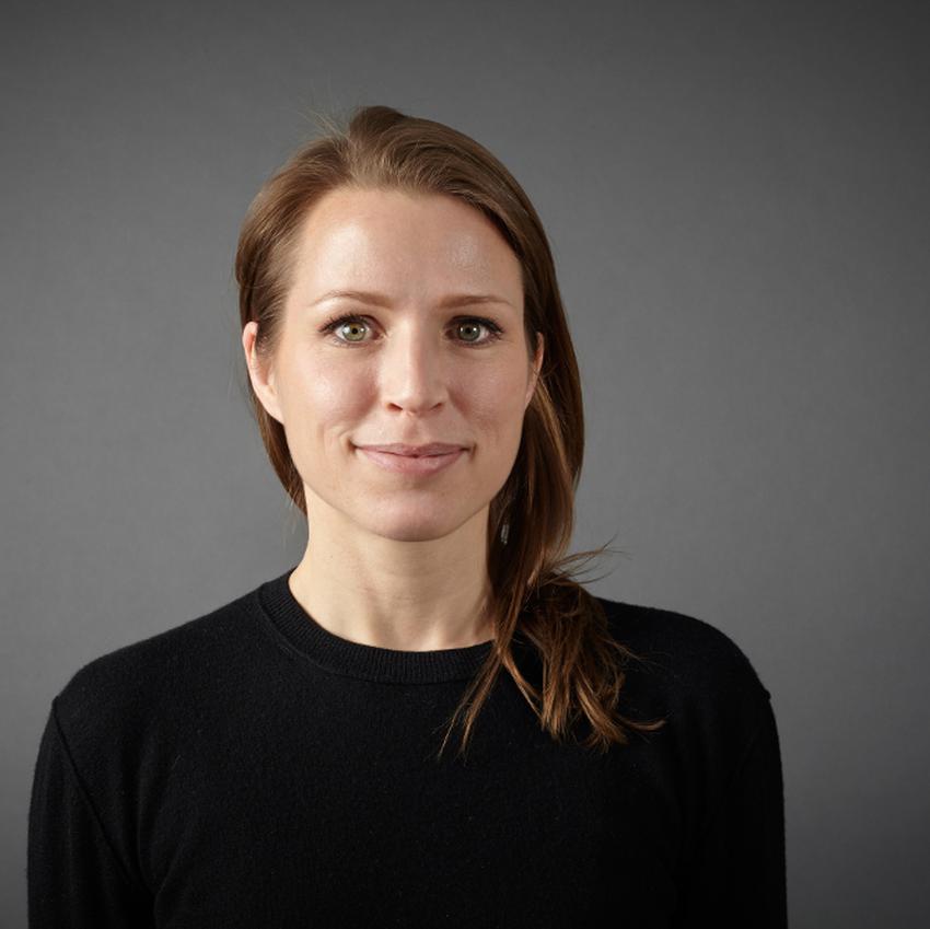 Josefine Cox Alter