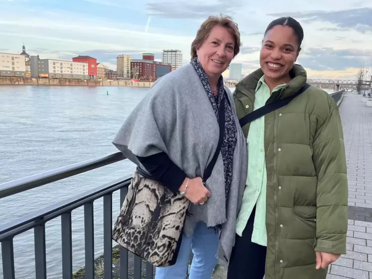 Yemisi Ogunleye Wikipedia Yemisi Ogunleye Wikipedia