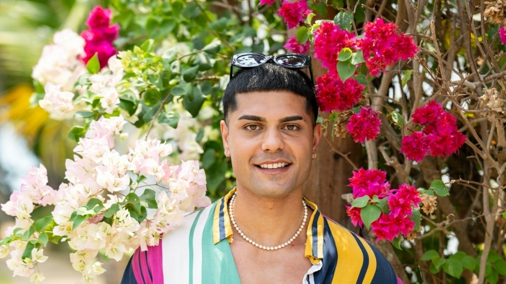 Adrian Alian Nationalität