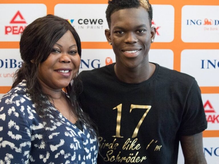 Dennis Schröder Vater