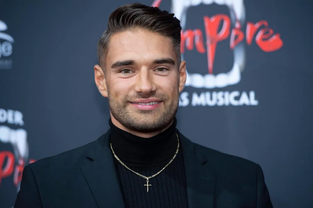 Aleks Petrovic Herkunft Eltern