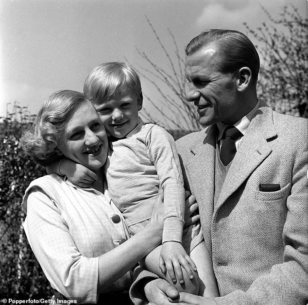 Margaret Friar: Bert Trautmanns Ex-Frau